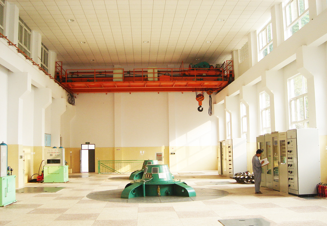 Kaplan Hydroturbinengenerator 5-50m Nennkopf 220-11000V Nennspannung