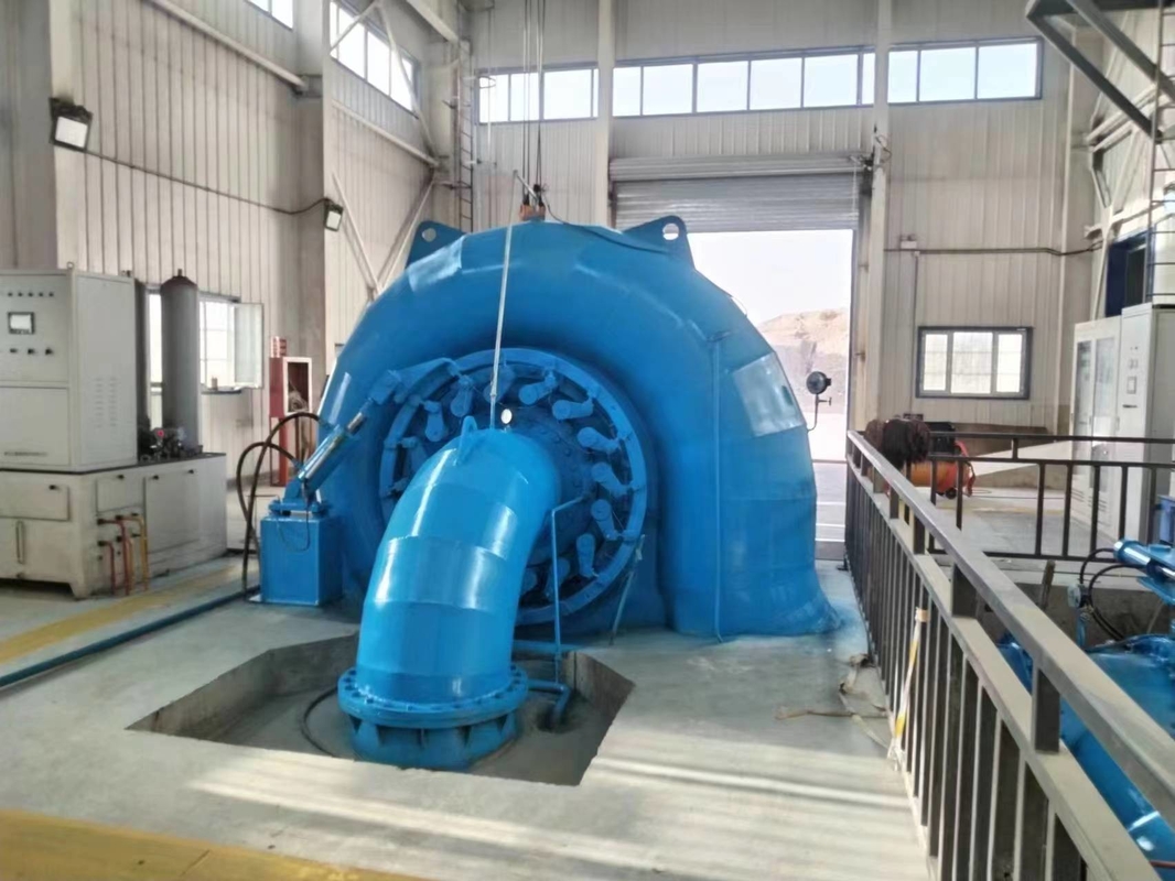 Hydroturbinengenerator 200kw-20mw Stahlparameter 5m-500m Wasserkopf 50HZ/60HZ
