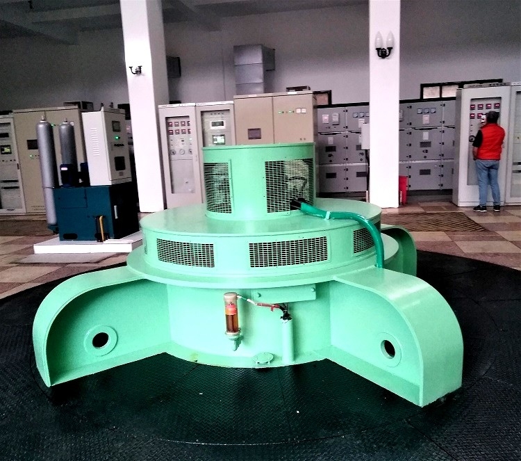 Umweltfreundliche Stromerzeugung Edelstahlläufer Kaplan Wasserturbine Hydrogenerator mit Nenngeschwindigkeit 100-1500r/min