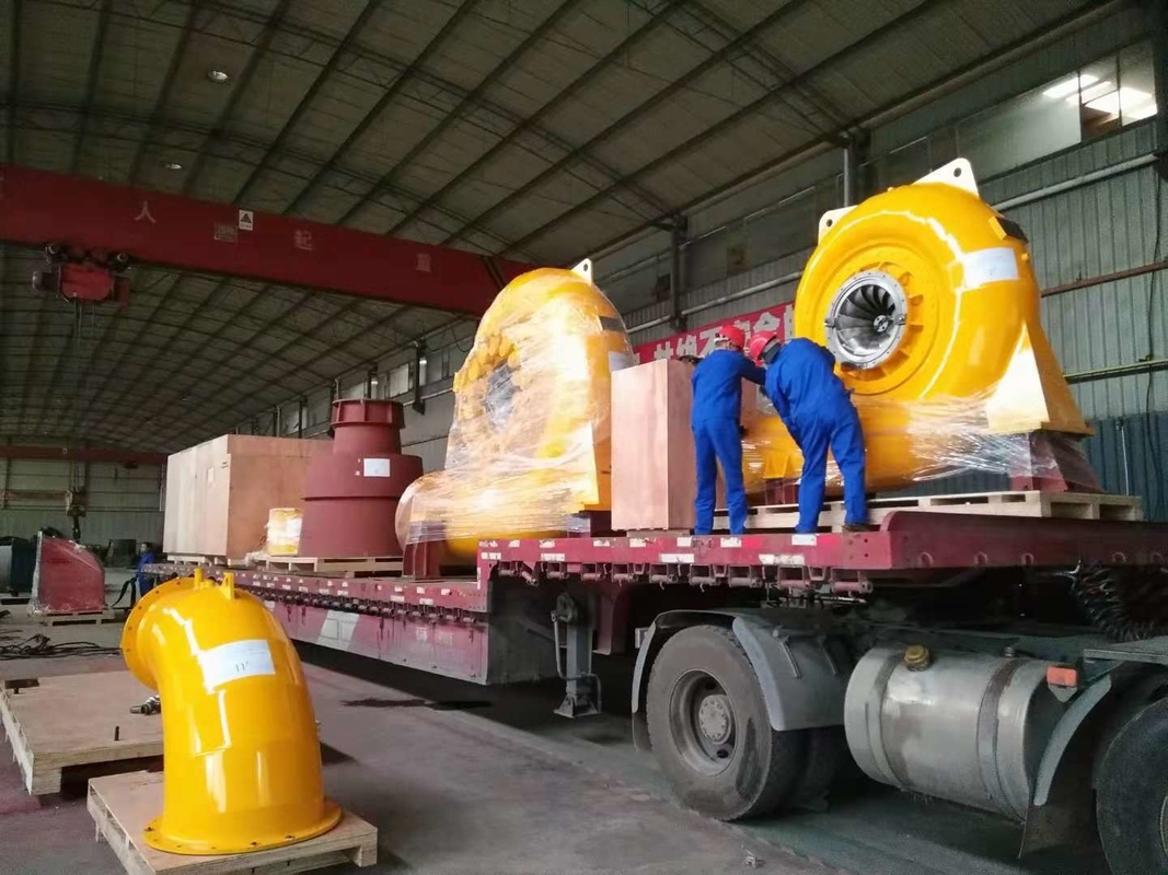 Wasserturbinengenerator 300 kW-20 MW Leistungsausgang Bürstenlose Anregung Vertikale Installation 300-3000 Rpm Geschwindigkeit