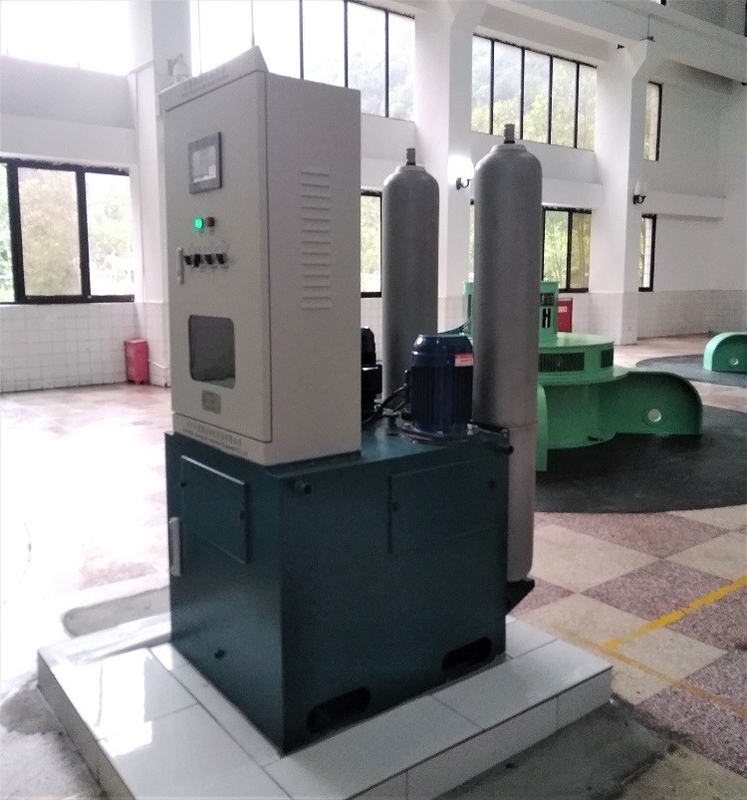 Individuelle Bürstenlose Wasserturbine 450-1000 U/min Vertikale Installation Luft/Wasser Kühlung 300-3000 U/min