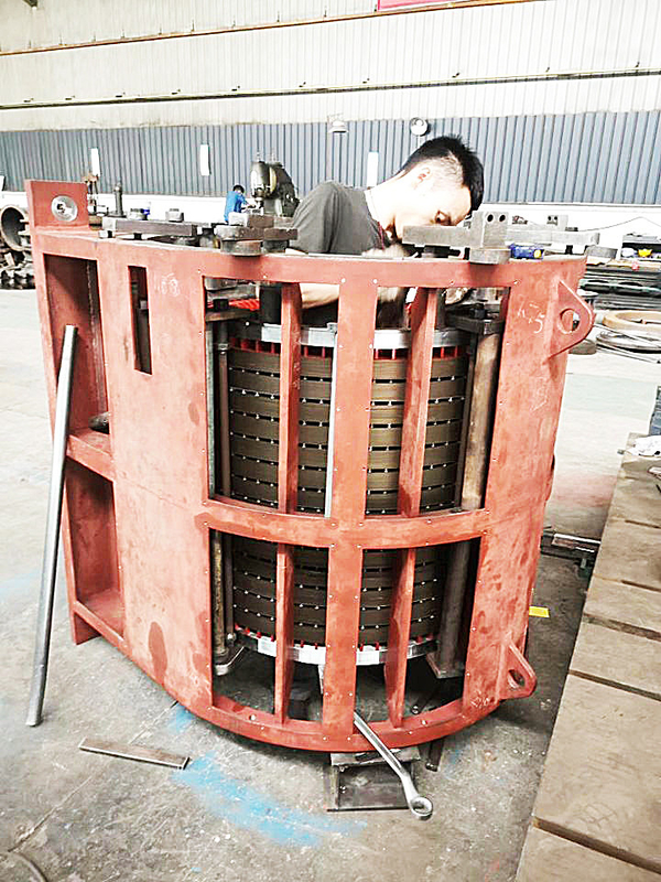 angepasster Aufregungsmodus Wasserturbinengenerator 200kw-20mw Leistung Horizontale Installation