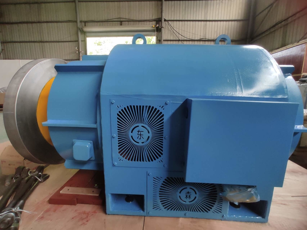 Innen-Außen-Nennspannung Automatische manuelle Steuerung Kleiner Wasserkraftanlagengenerator 200kw 20mw