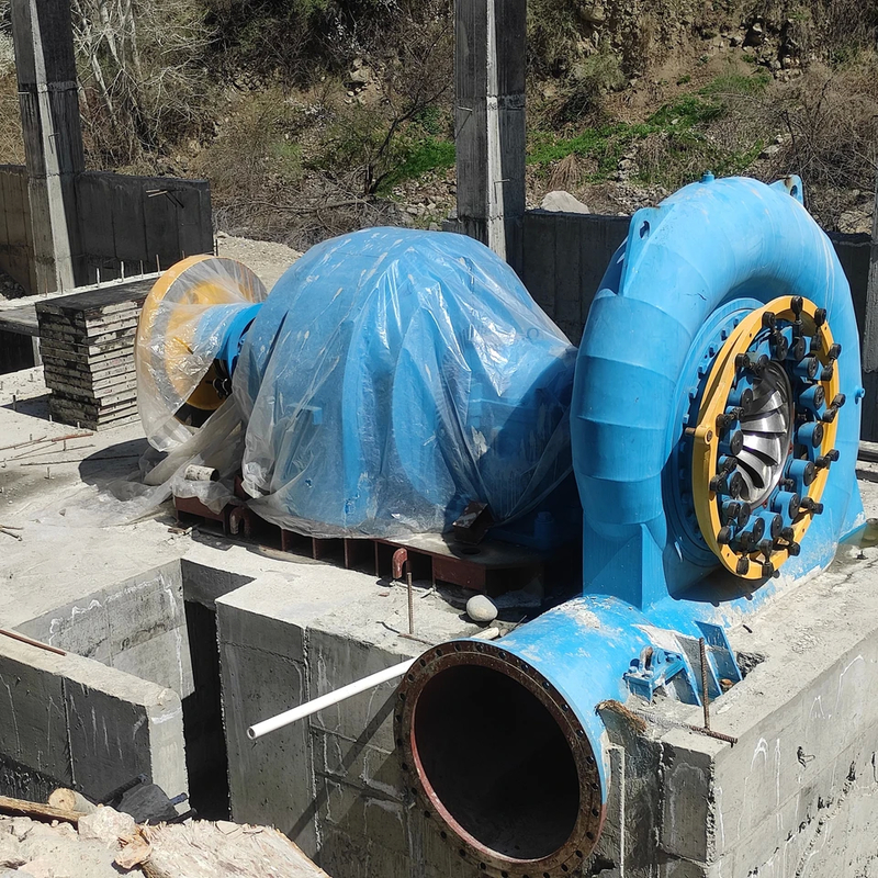 90-96% Wirkungsgrad Hydroturbinengenerator für Wasserkraft 5m-500m Wasserkopf 450-1000 Umdrehungen pro Minute