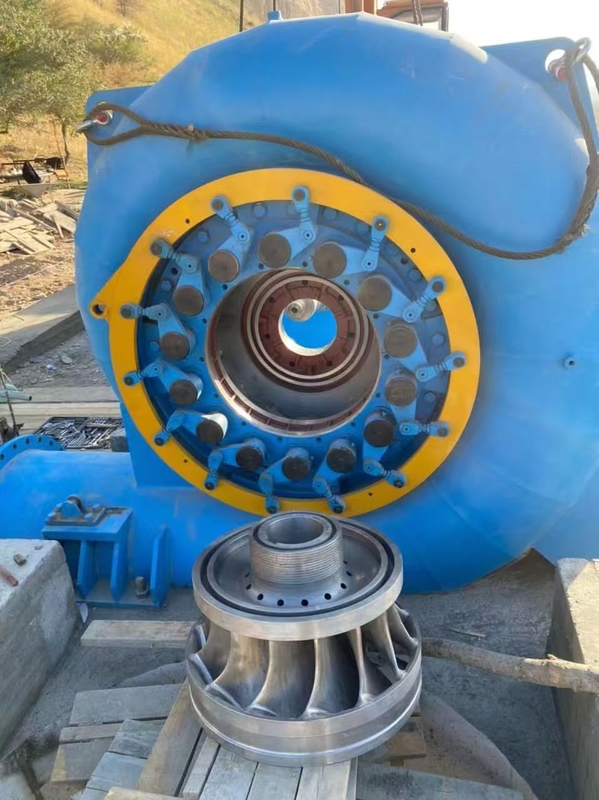 200kw-20mw Wasserturbinengenerator vertikale / horizontale Installation lange Lebensdauer