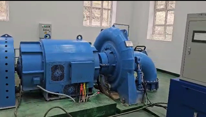 Francis Turbine Hydro Generator hilft Landbewohnern, Strom zu bekommen