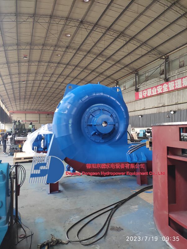 Francis-Turbinengenerator mit einer Geschwindigkeitsspanne von 150 RPM bis 1000 RPM, einer Lebensdauer von 30 bis 50 Jahren und einer Leistung von 300 kW bis 20 MW für Wasserkraftwerke