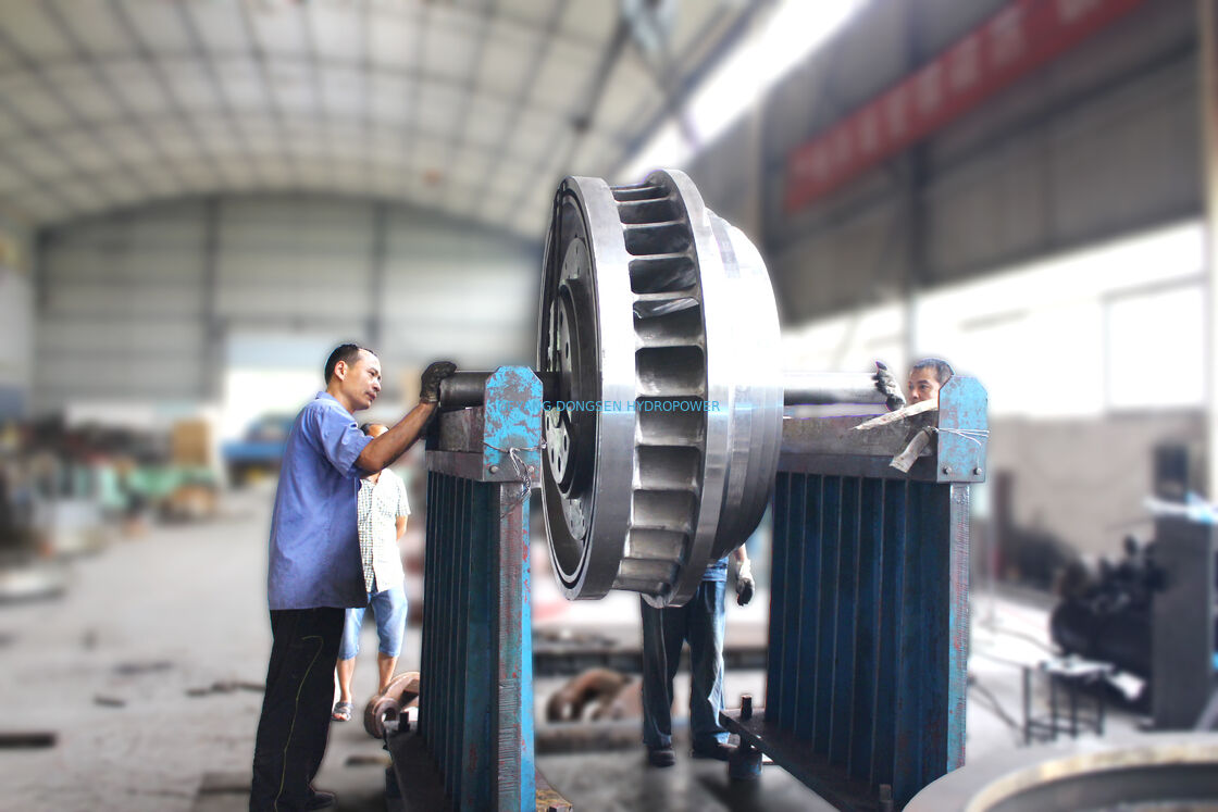 Hydro Turbine Runner Durable 3-10 Blade Configuration Eco Friendly Energy Production