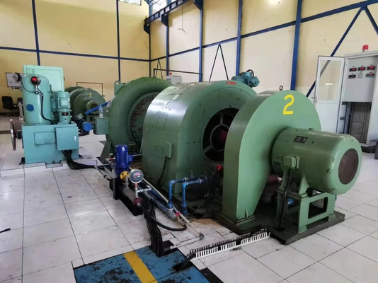 90% hohe Leistungsfähigkeit Francis Water Turbine Generator mit der Wasserkühlung